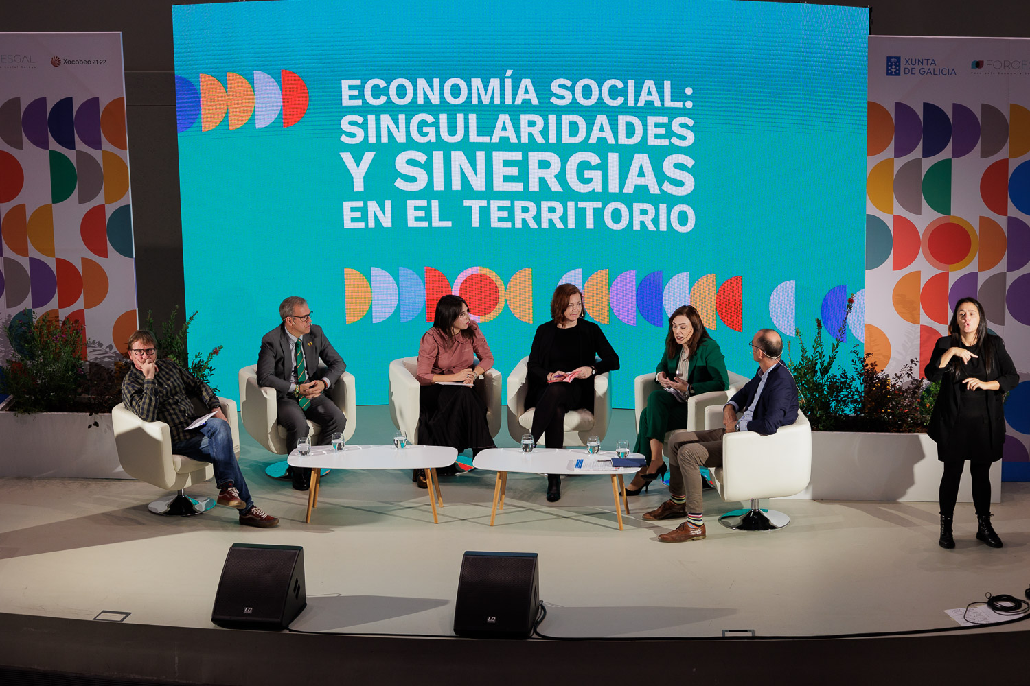 Mesa redonda ‘Economía Social: singularidades e sinerxías no territorio’