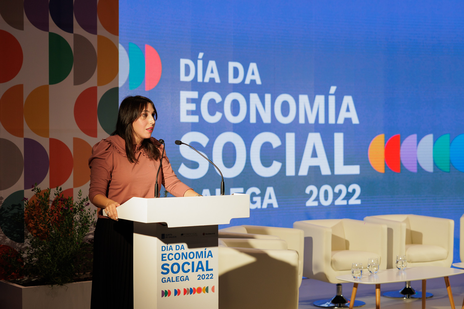 A conselleira de Promoción do Emprego e Igualdade, María Jesús Lorenzana foi a encargada de inaugurar a xornada